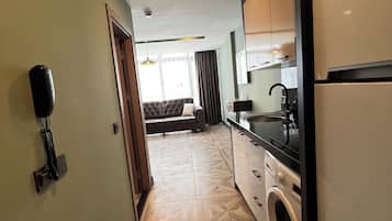 Appartement Deluxe, 1 grand lit et 1 canapé-lit, non-fumeurs, vue ville | Intérieur