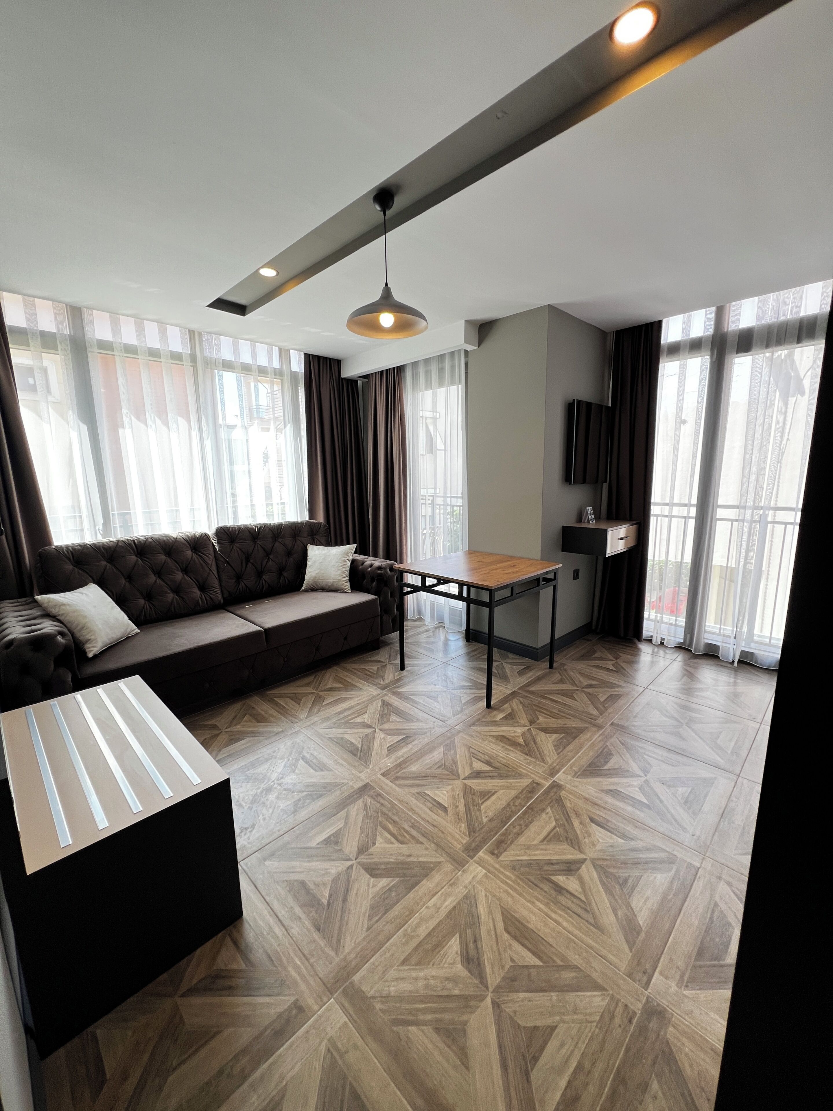 Deluxe Apartment, 1 Queen Bed with Sofa bed, Non Smoking, City View | Living area