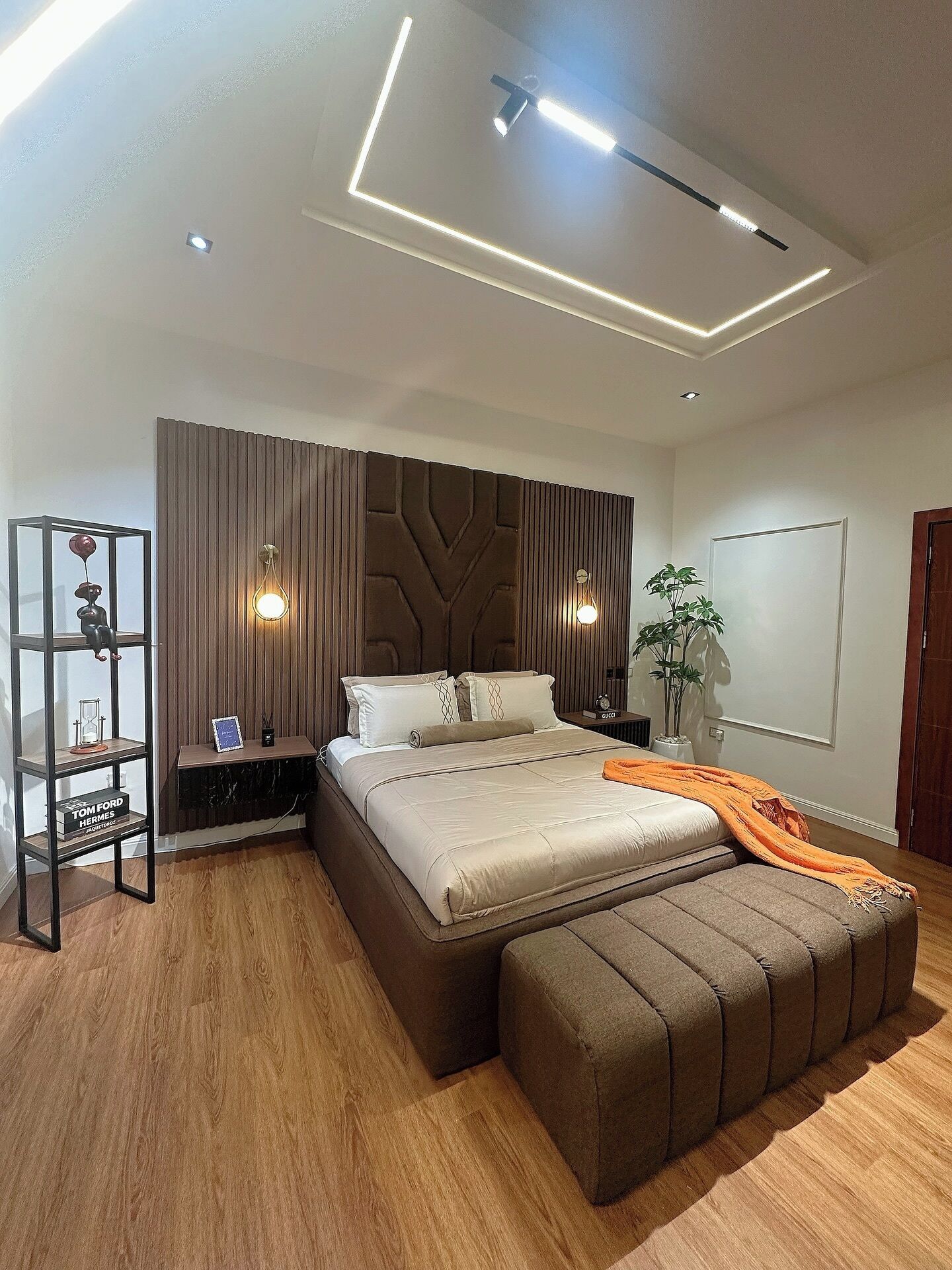 Economy Room, Balcony, City View | Desk, laptop workspace, blackout curtains, soundproofing