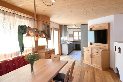 Vacation apartment in the middle of the mountains, surrounded by forest and meadow
