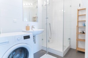 Hair dryer - Apartment by Praterstern 38 (Vienna)