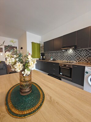Private kitchen - Modern 2BR APT in Central Birkirkara (Mgarr)