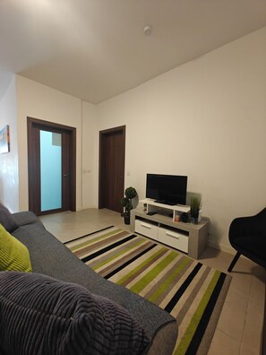Living area - Modern 2BR APT in Central Birkirkara (Mgarr)