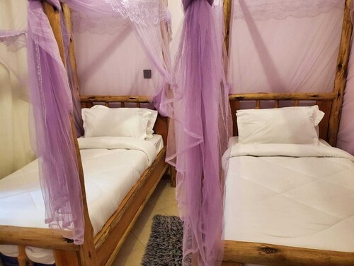 ESE HOMESTAY MANYARA