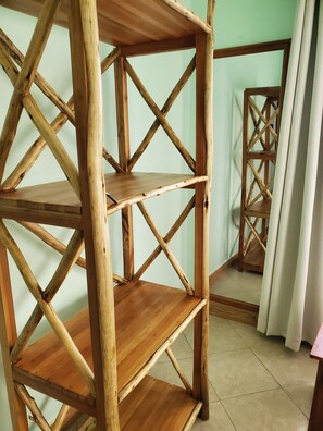 Chambre Triple Confort, balcon | Intérieur
