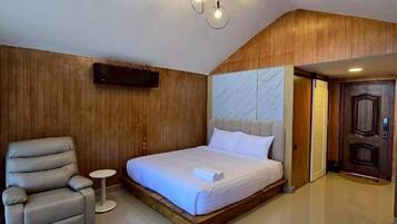 Villa estándar, 1 cama King size, vista a la montaña | Wifi gratis y ropa de cama