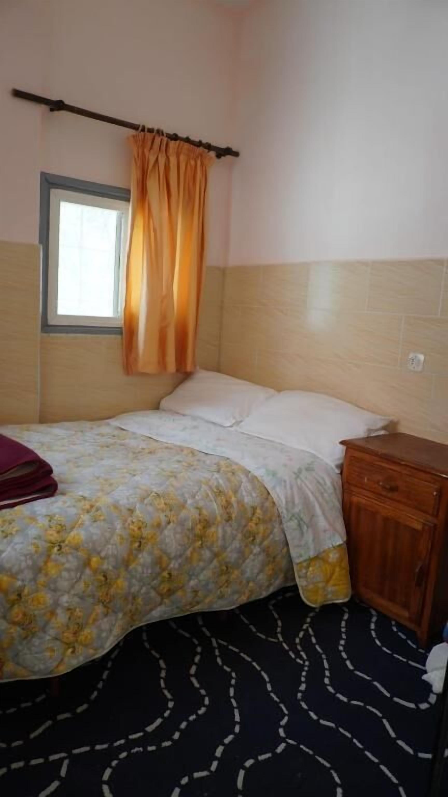 Double Room, River View | Free WiFi