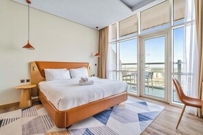 Iron/ironing board, WiFi, bed sheets - Free housekeeping visits during your stay - StayShort - Stylish Studio in JVT Sleeps 2 with Balcony (JVT)