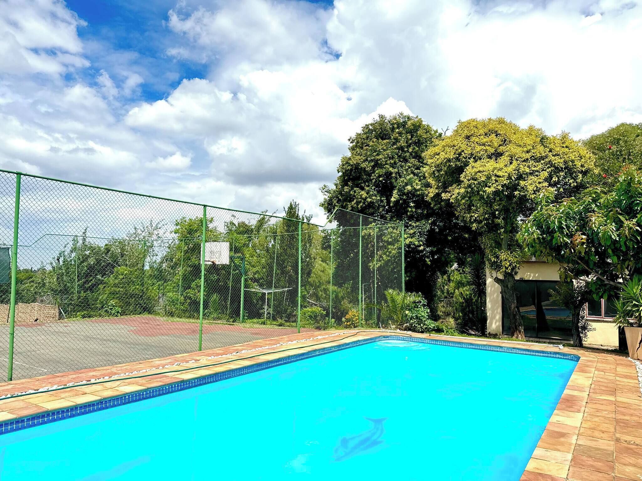 House, 6 Bedrooms, Smoking, Patio | Pool | Outdoor pool