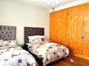 Ferienhaus, 6 Schlafzimmer, Raucher, Terrasse