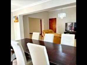 House, 6 Bedrooms, Smoking, Patio | Dining room - Luxurious Mansion Whole (Johannesburg)