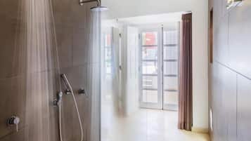 Suite | Bathroom