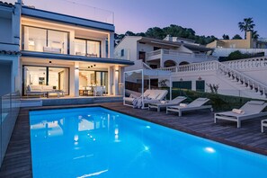 A heated pool - Nerseo, Villa 5StarsHome Mallorca (Alcudia)