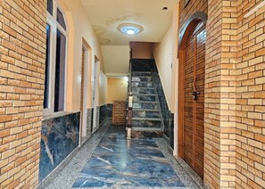 Exterior - Hotel Al Azizia Near Dal Lake  (Srinagar)