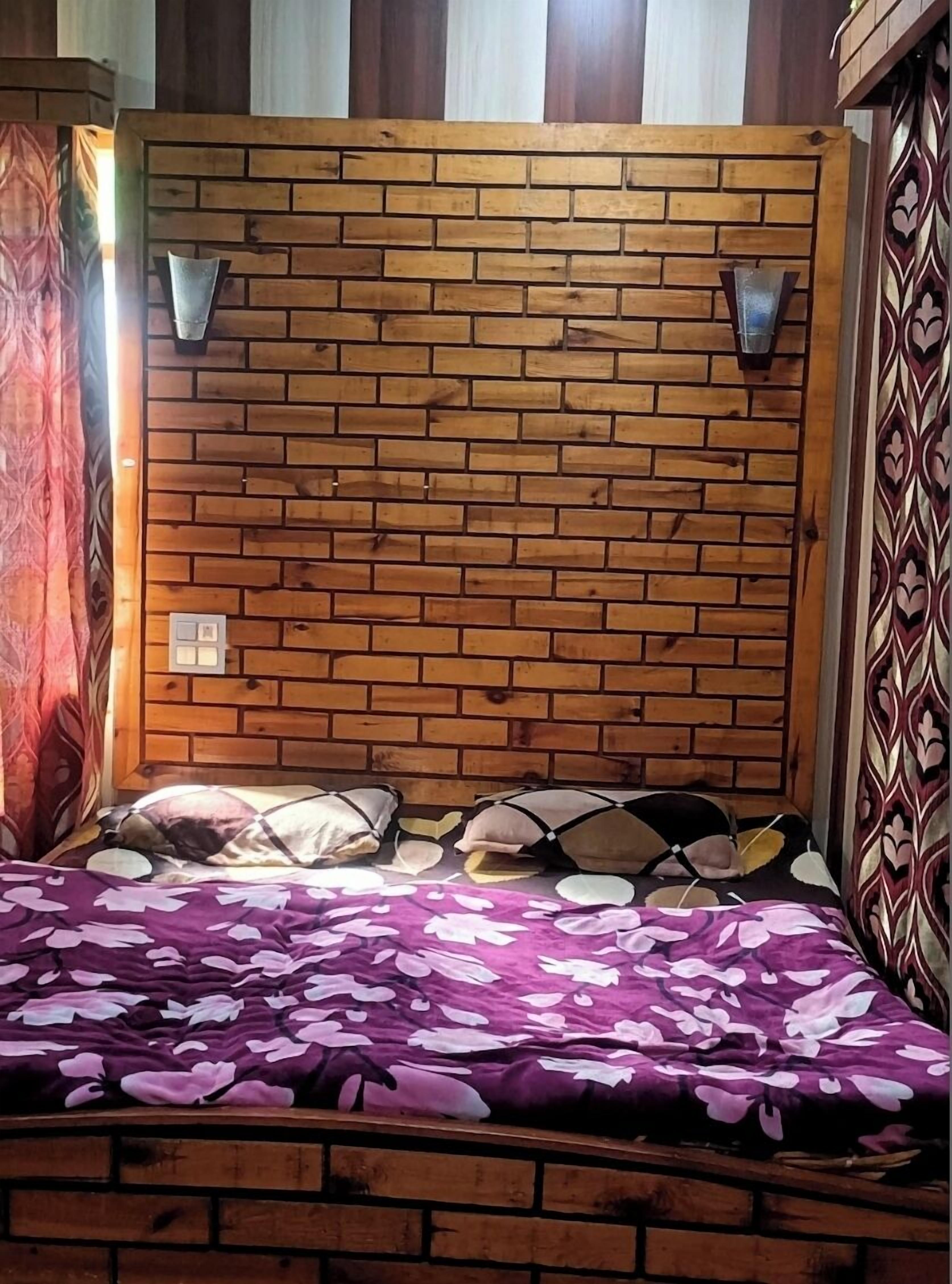 Quarto triplo luxo | Wi-Fi de cortesia, roupa de cama