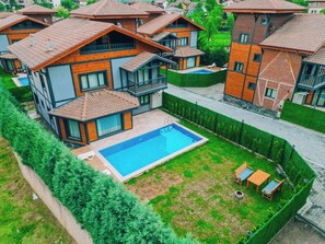 Familievilla | Pool | Udendørs pool