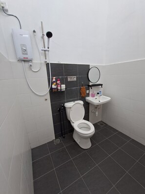 Bathroom - Kuantan putra home (Kuantan)