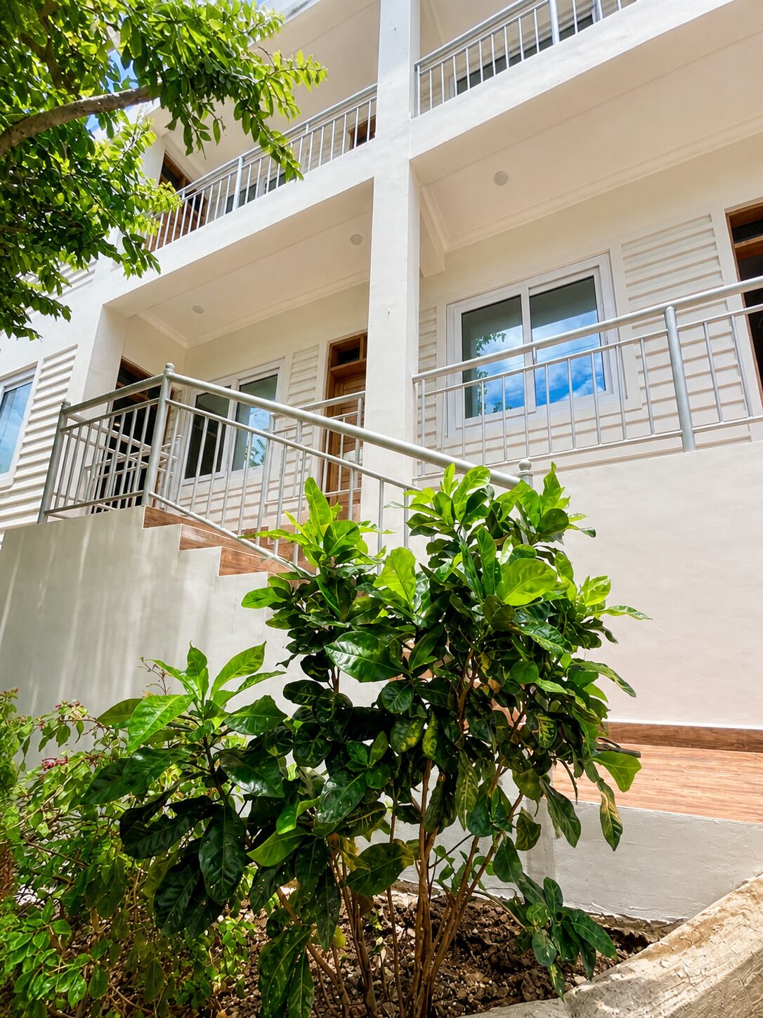 Habitación doble Deluxe, balcón, vista al jardín | Detalle exterior
