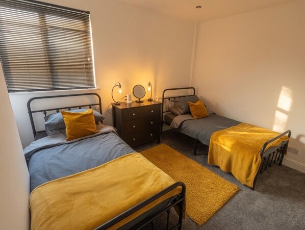 2 bedrooms, iron/ironing board, WiFi, bed sheets
