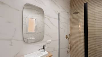 Comfort Apartment | Bathroom
