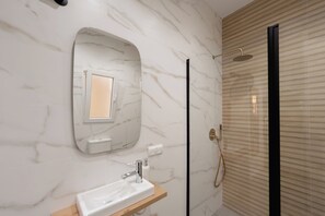 Comfort Apartment | Bathroom - Mini Apartment Baélia Casa Íbera (Alicante)