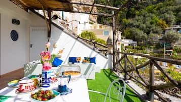 Deluxe Apartment, Sea View | Terrace/patio