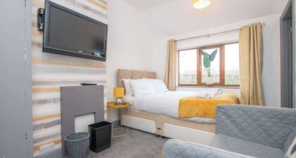 F3 Stratford Studio Flat
