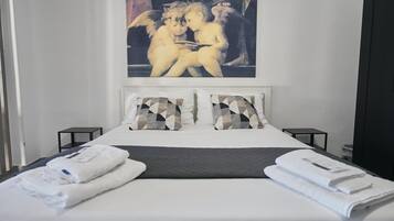 WiFi, bed sheets