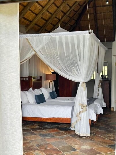 Honeyguide Conservation Lodge