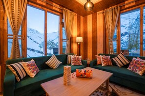 Living area - PACK Sissu (Sissu)
