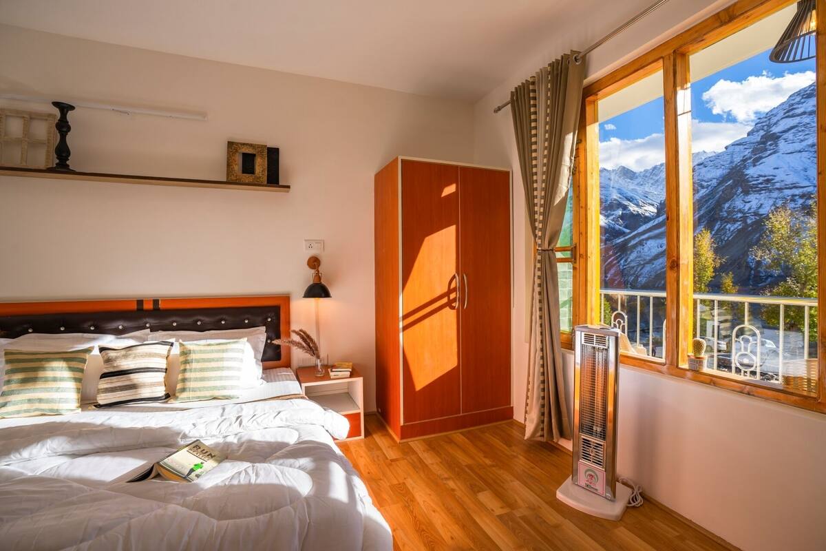 Premium Double Room, Balcony, Mountain View | Free WiFi