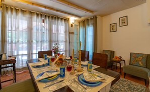 Dining - Jai Cottage, A five bedroom Bed & Breakfast in Shimla. (Shimla)