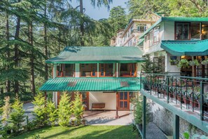 Exterior - Jai Cottage, A five bedroom Bed & Breakfast in Shimla. (Shimla)