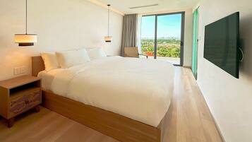 Hypo-allergenic bedding, individually decorated, individually furnished