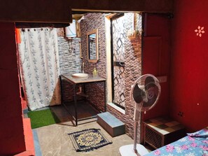 Habitació Deluxe | Escriptori, espai de treball apte per a portàtils i wifi gratuïta 