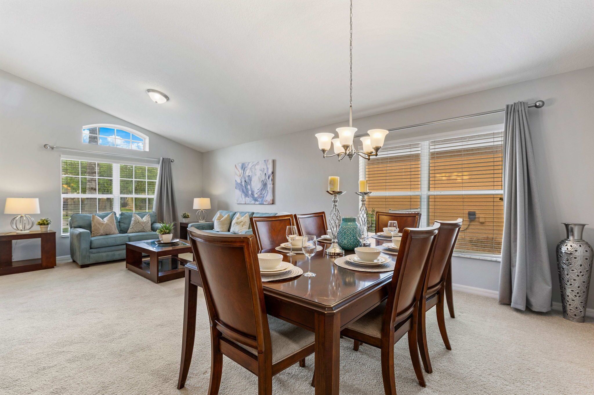 House (4 Bedrooms) | Property amenity