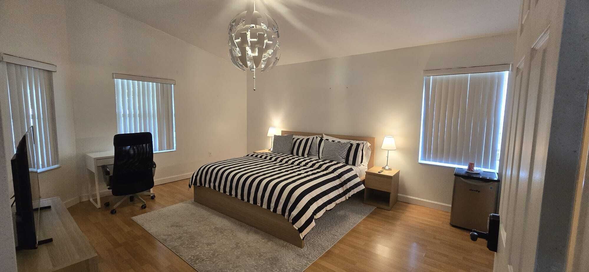 Iron/ironing board, WiFi, bed sheets