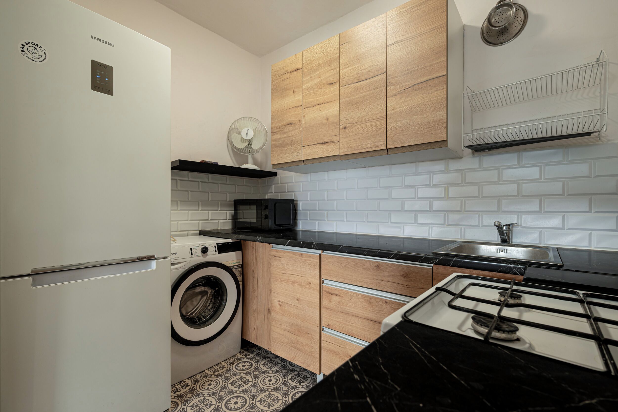 Apartamento, balcón | Cocina privada | Cafetera o tetera y hervidor eléctrico