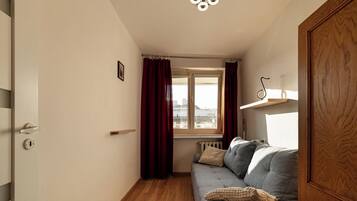 Apartamento, balcón | Zona de estar | Una Smart TV