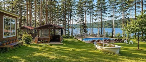 House, Multiple Bedrooms, Private Pool | Terrace/patio