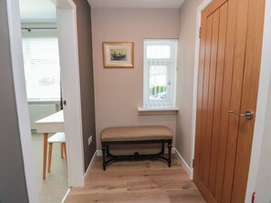 Interior - Castaway Cottage Maidens (Girvan)