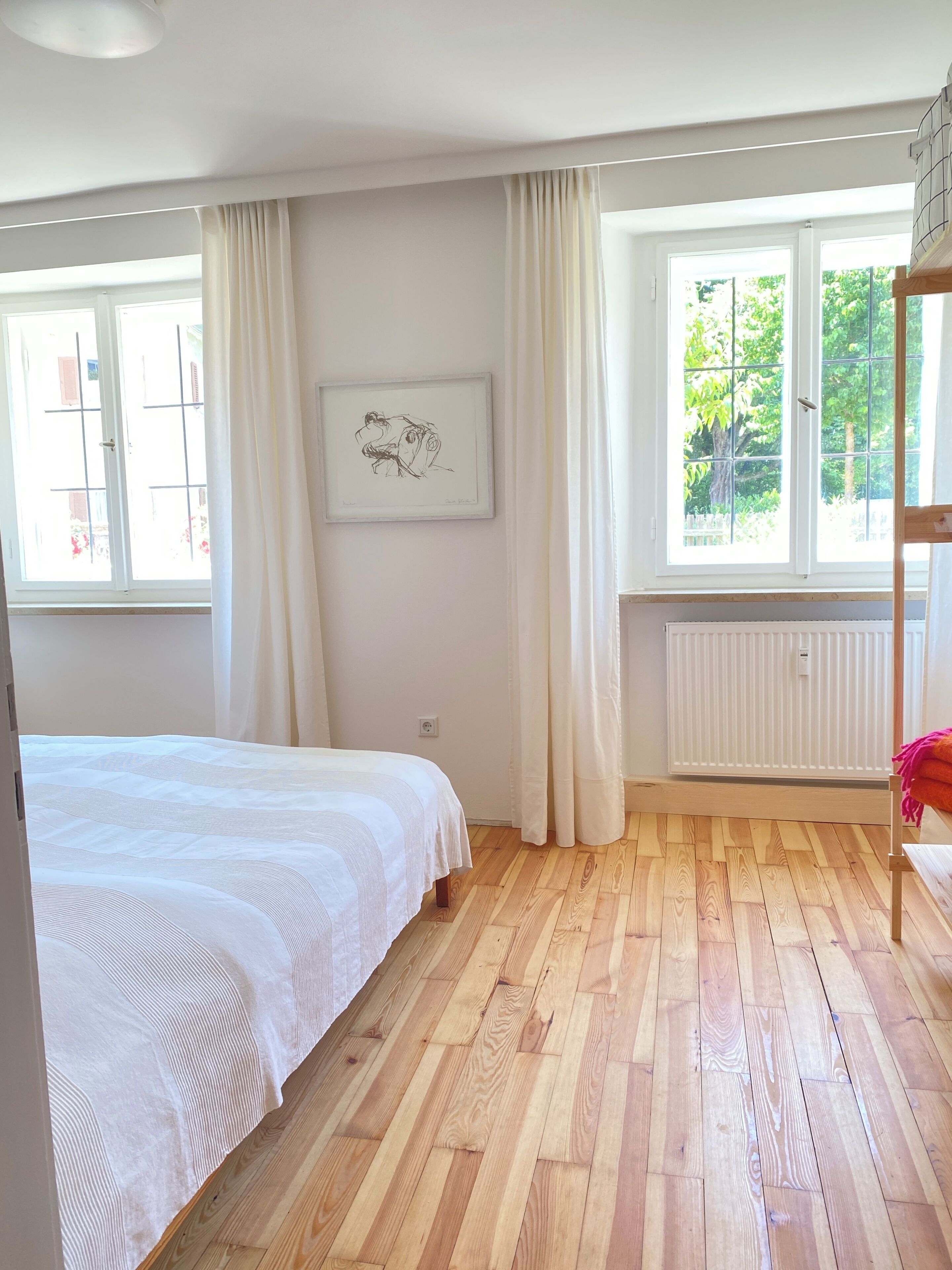 1 Schlafzimmer, Reisekinderbett, kostenloses WLAN, Bettwäsche
