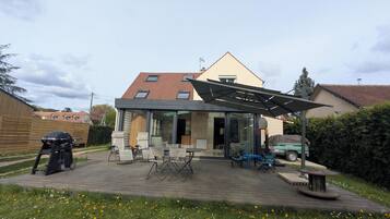 Buiten dineren