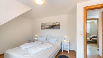 2 bedrooms, WiFi