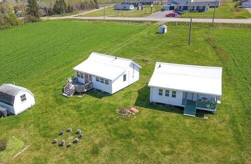 Coastal Trail Cottages - Bayberry Cottage