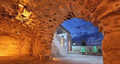 Tarihi Midyat Acar Konağı-Butik Otel