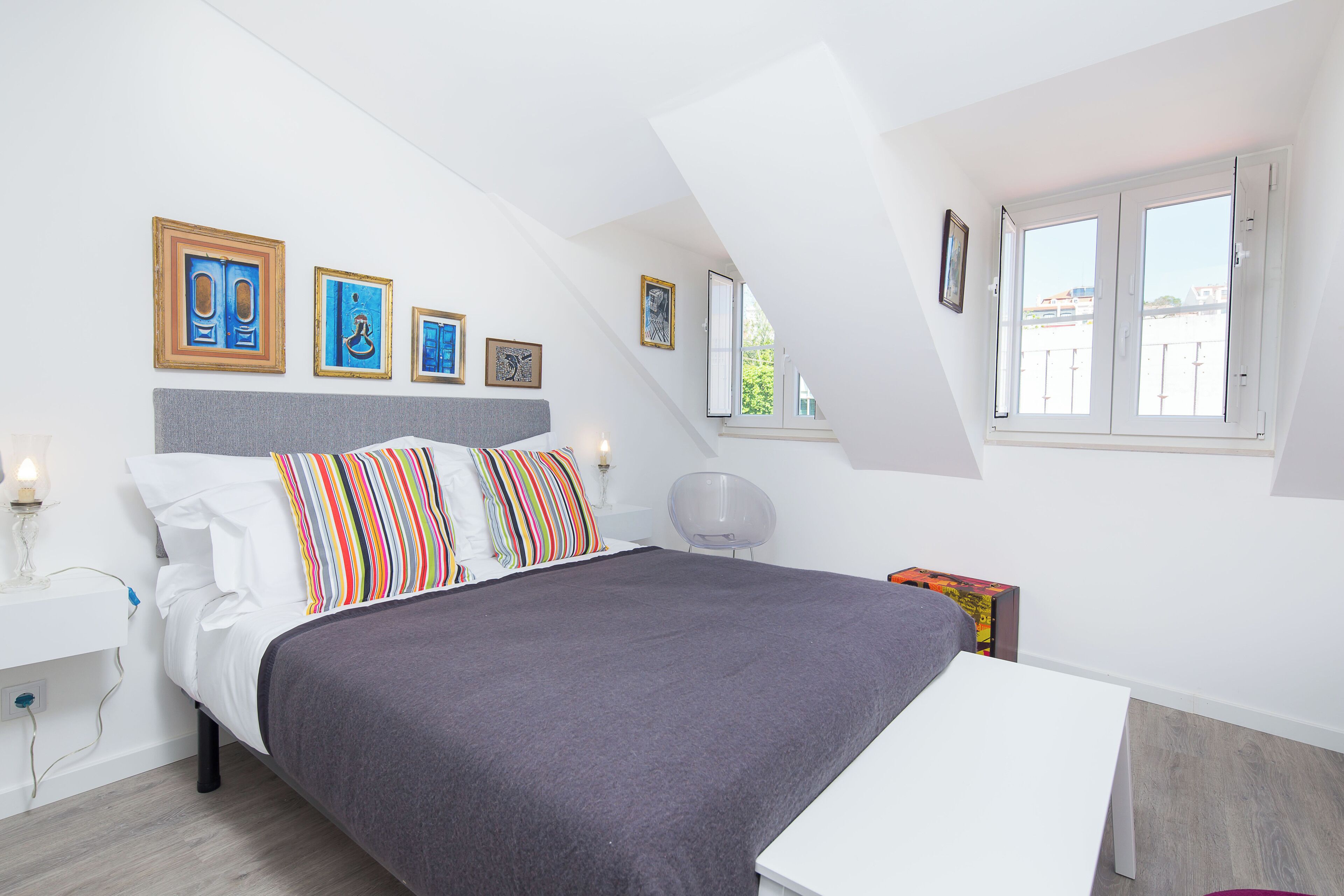 4th floor right with balcony - Varanda do Tejo | Hypo-allergenic bedding, individually decorated, individually furnished