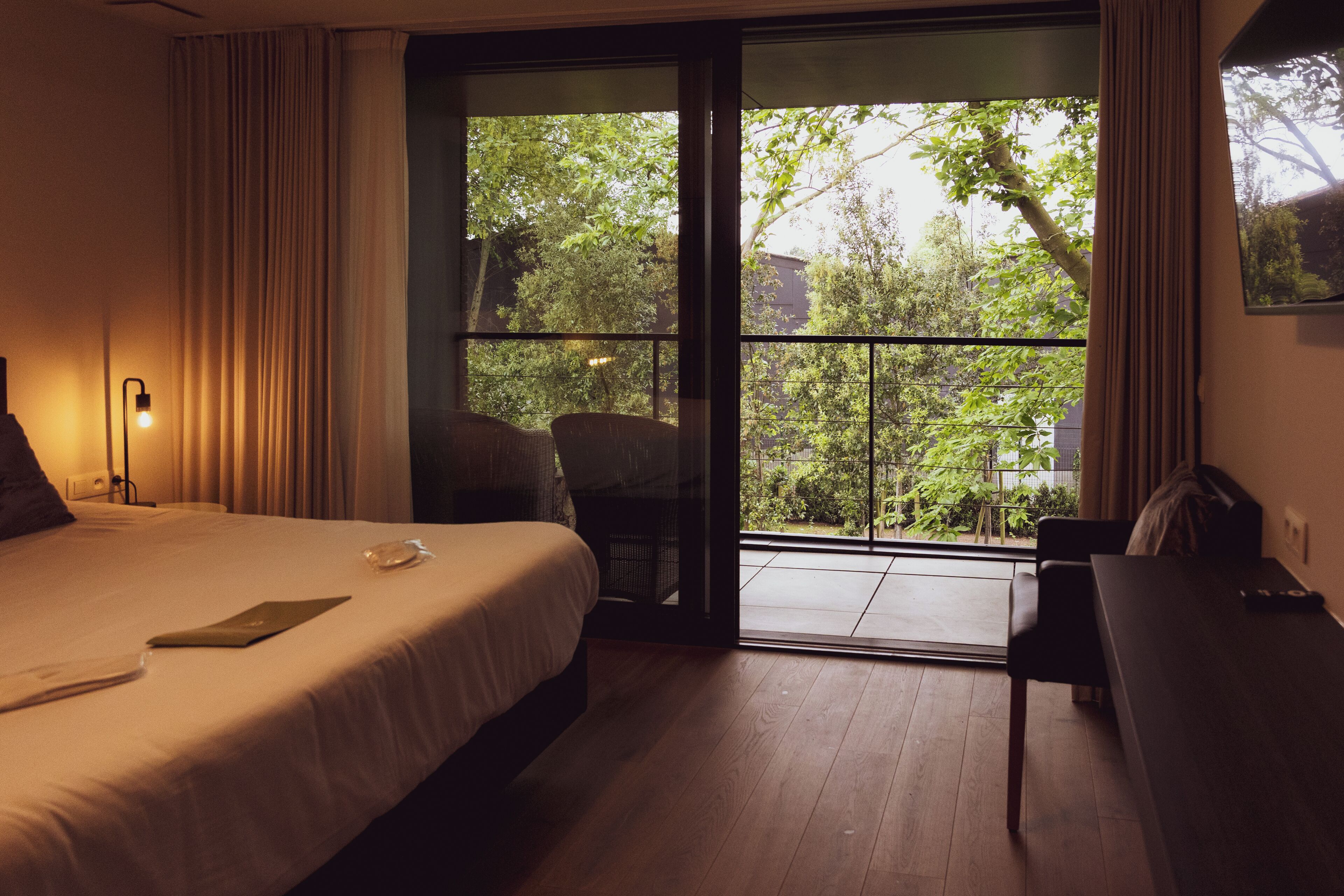 Deluxe-Doppelzimmer, 1 King-Bett, Gartenblick