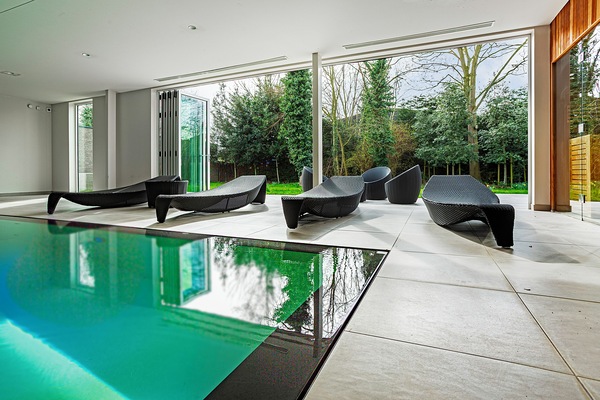 Piscine couverte