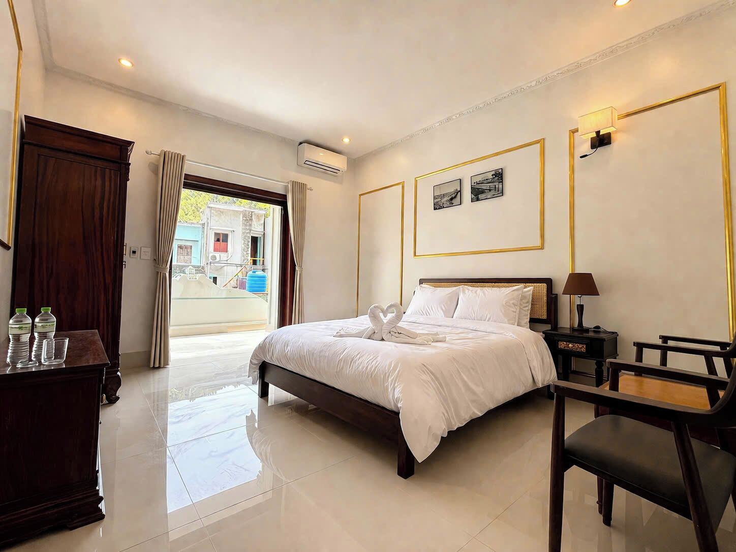 Economy Double Room, City View | Desk, laptop workspace, blackout drapes, soundproofing